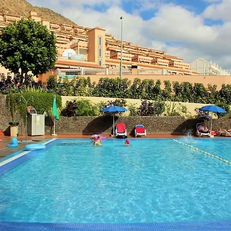 Stunning Studio In Los Cristianos Los Cristianos (Tenerife)